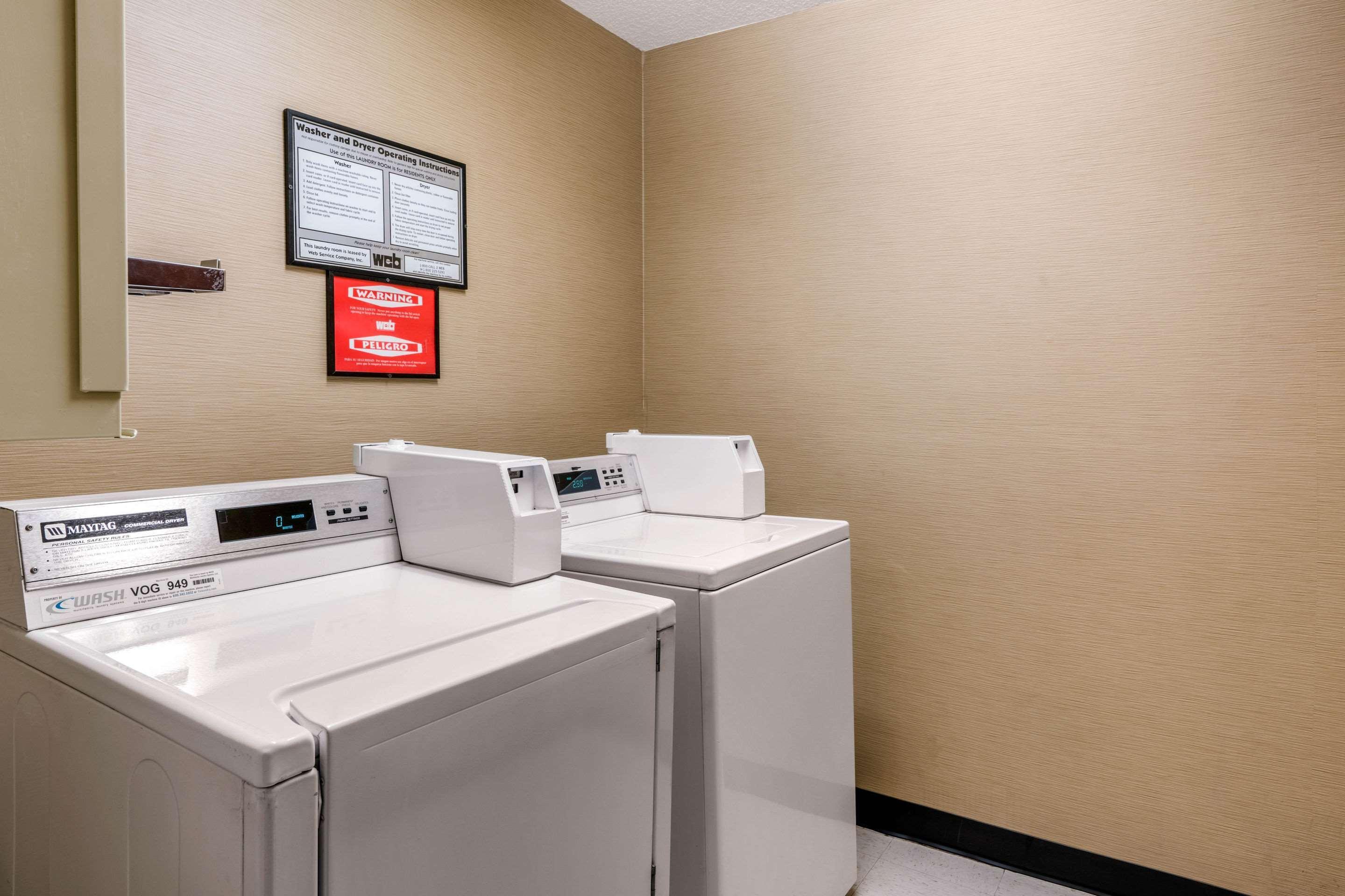 Comfort Inn Lathrop Stockton Airport Extérieur photo