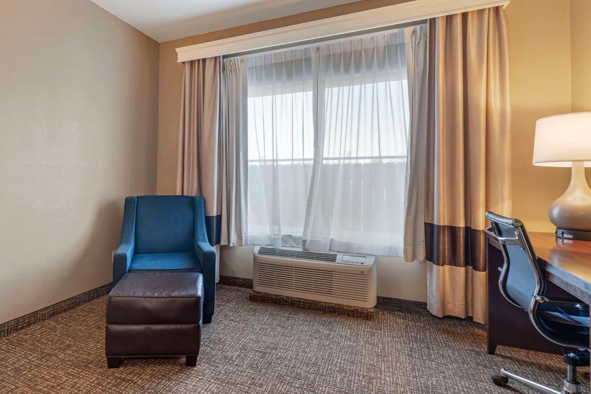 Comfort Inn Lathrop Stockton Airport Extérieur photo