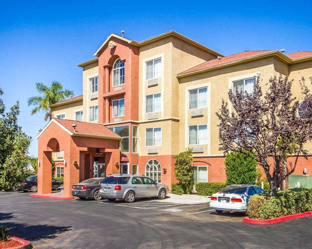 Comfort Inn Lathrop Stockton Airport Extérieur photo